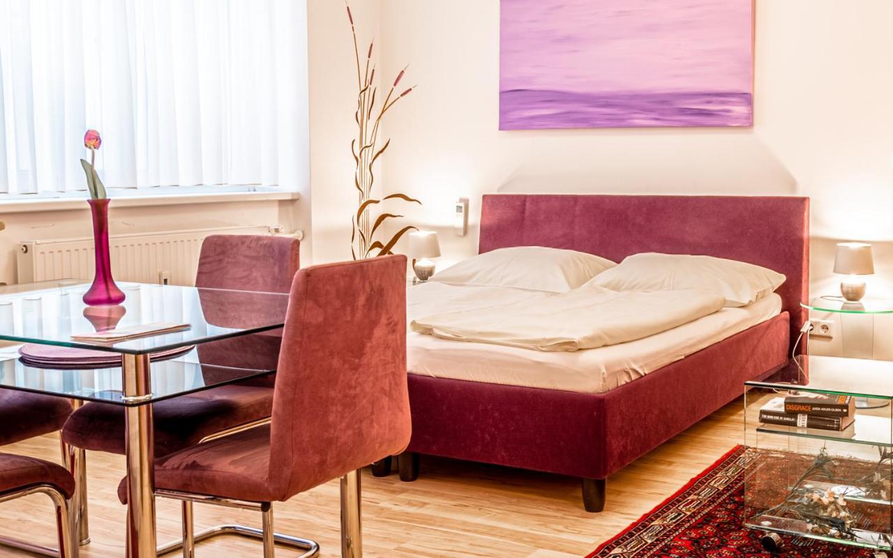 - Cav Apartahotel